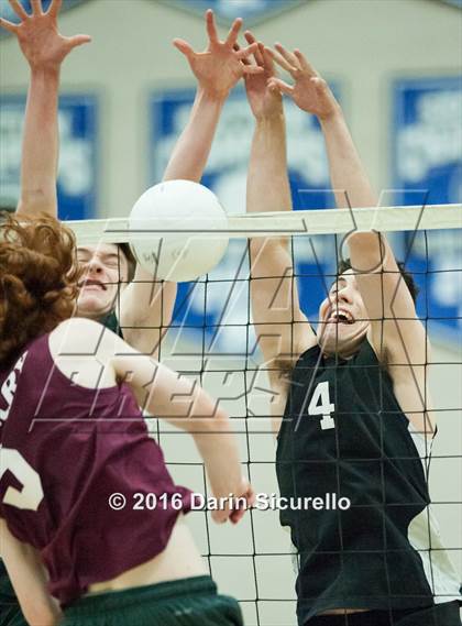 Thumbnail 1 in Perry vs. Boulder Creek (AIA D1 Final) photogallery.