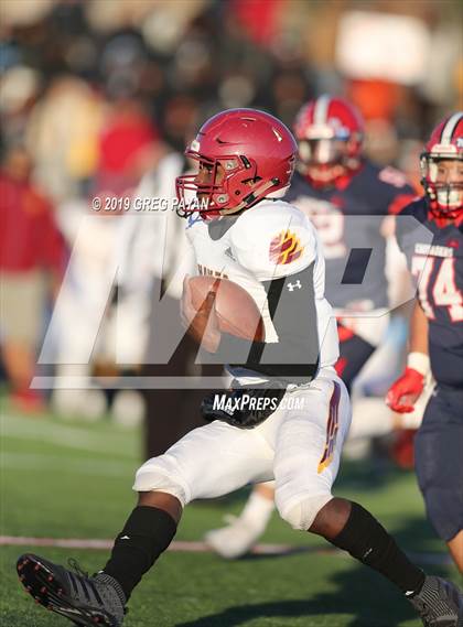 Thumbnail 1 in Cardinal Hayes vs. Archbishop Stepinac (NYCHSFL AAA Final) photogallery.