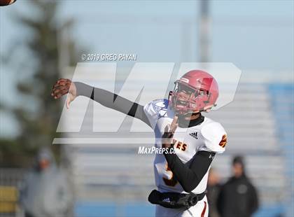 Thumbnail 1 in Cardinal Hayes vs. Archbishop Stepinac (NYCHSFL AAA Final) photogallery.