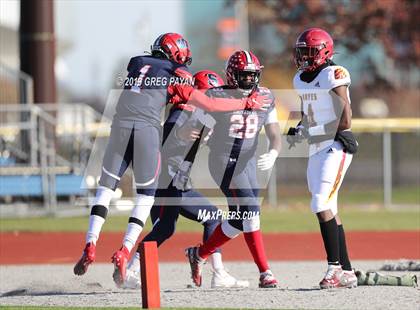 Thumbnail 2 in Cardinal Hayes vs. Archbishop Stepinac (NYCHSFL AAA Final) photogallery.