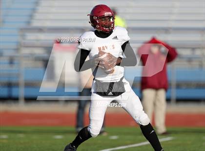 Thumbnail 2 in Cardinal Hayes vs. Archbishop Stepinac (NYCHSFL AAA Final) photogallery.