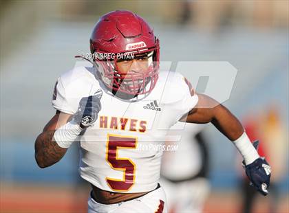 Thumbnail 2 in Cardinal Hayes vs. Archbishop Stepinac (NYCHSFL AAA Final) photogallery.