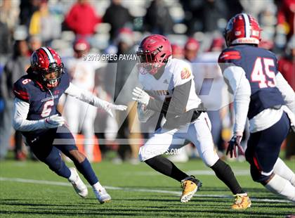 Thumbnail 3 in Cardinal Hayes vs. Archbishop Stepinac (NYCHSFL AAA Final) photogallery.