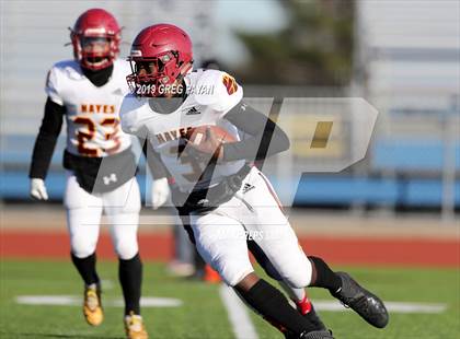 Thumbnail 1 in Cardinal Hayes vs. Archbishop Stepinac (NYCHSFL AAA Final) photogallery.