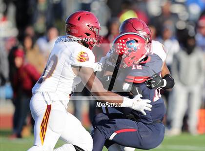 Thumbnail 3 in Cardinal Hayes vs. Archbishop Stepinac (NYCHSFL AAA Final) photogallery.