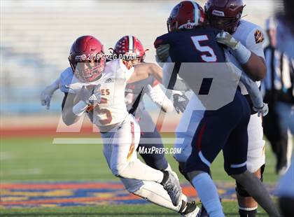 Thumbnail 2 in Cardinal Hayes vs. Archbishop Stepinac (NYCHSFL AAA Final) photogallery.