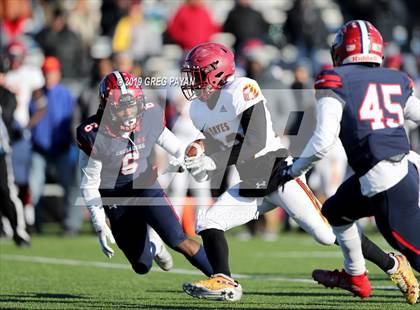 Thumbnail 1 in Cardinal Hayes vs. Archbishop Stepinac (NYCHSFL AAA Final) photogallery.