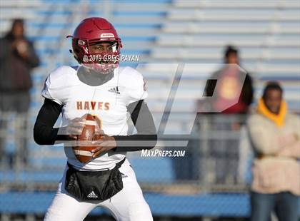 Thumbnail 3 in Cardinal Hayes vs. Archbishop Stepinac (NYCHSFL AAA Final) photogallery.