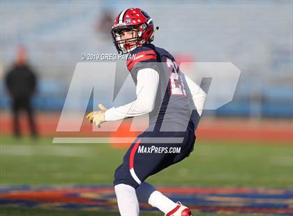 Thumbnail 1 in Cardinal Hayes vs. Archbishop Stepinac (NYCHSFL AAA Final) photogallery.