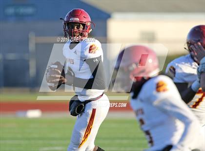Thumbnail 1 in Cardinal Hayes vs. Archbishop Stepinac (NYCHSFL AAA Final) photogallery.
