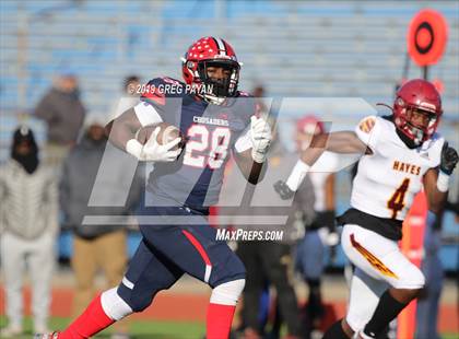 Thumbnail 1 in Cardinal Hayes vs. Archbishop Stepinac (NYCHSFL AAA Final) photogallery.