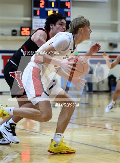 Thumbnail 1 in Juanita vs. Yelm photogallery.