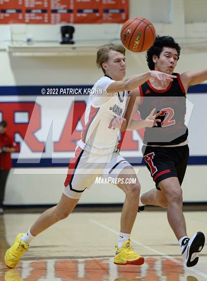 Thumbnail 1 in Juanita vs. Yelm photogallery.