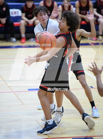 Thumbnail 1 in Juanita vs. Yelm photogallery.