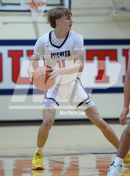 Thumbnail 2 in Juanita vs. Yelm photogallery.