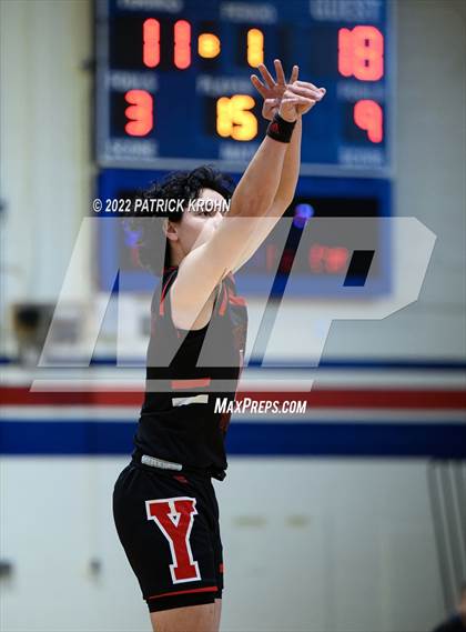 Thumbnail 3 in Juanita vs. Yelm photogallery.