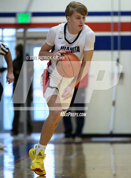 Thumbnail 2 in Juanita vs. Yelm photogallery.
