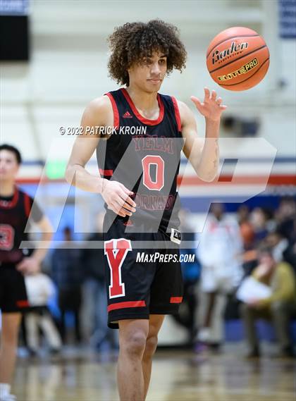 Thumbnail 2 in Juanita vs. Yelm photogallery.