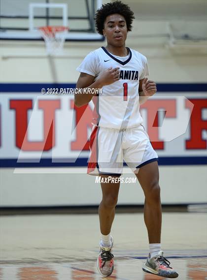Thumbnail 1 in Juanita vs. Yelm photogallery.