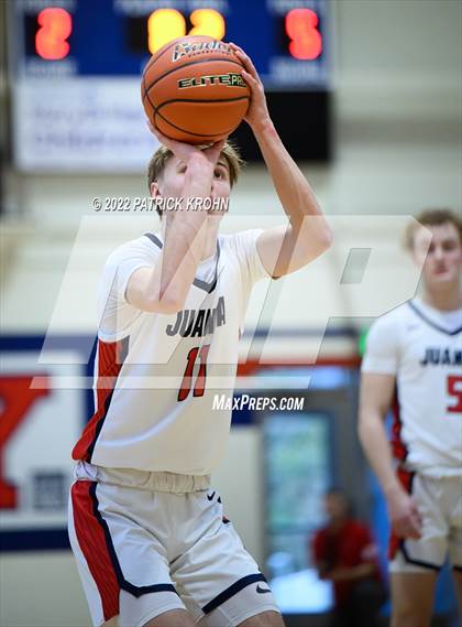 Thumbnail 1 in Juanita vs. Yelm photogallery.