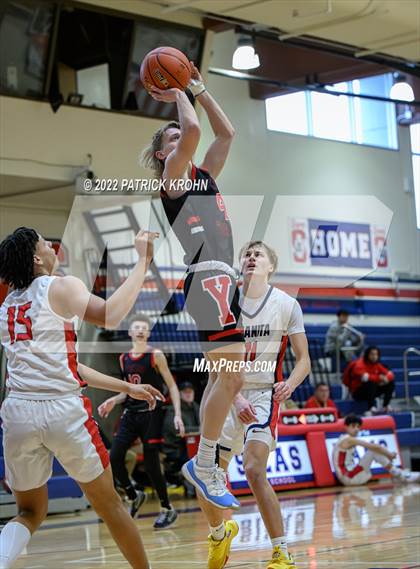 Thumbnail 2 in Juanita vs. Yelm photogallery.