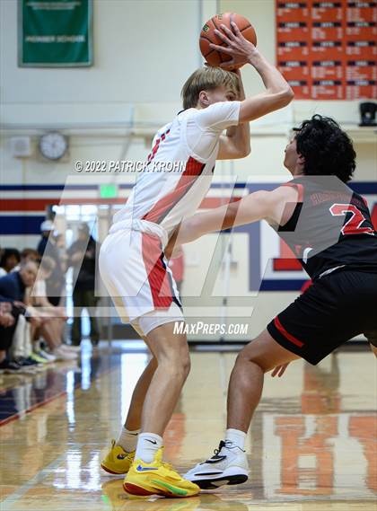 Thumbnail 2 in Juanita vs. Yelm photogallery.
