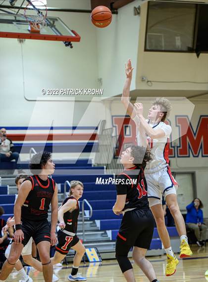 Thumbnail 2 in Juanita vs. Yelm photogallery.
