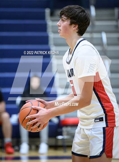 Thumbnail 3 in Juanita vs. Yelm photogallery.