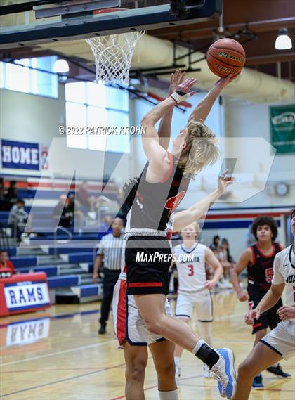 Thumbnail 2 in Juanita vs. Yelm photogallery.