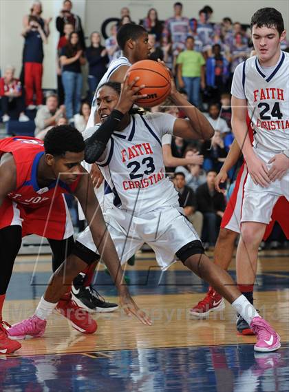 Thumbnail 2 in Faith Christian vs. St. John's Christian Academy photogallery.