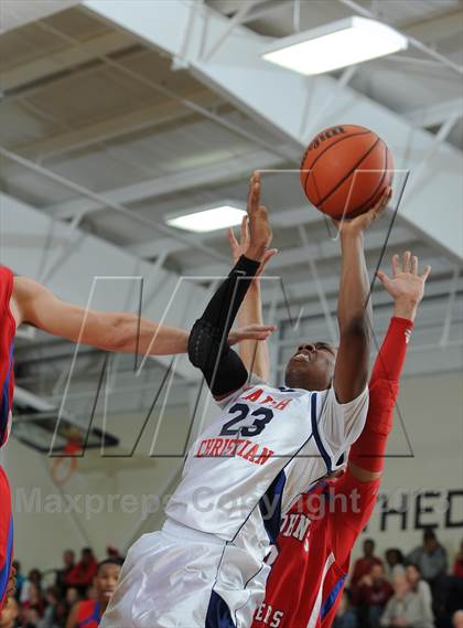 Thumbnail 2 in Faith Christian vs. St. John's Christian Academy photogallery.