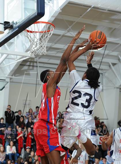 Thumbnail 2 in Faith Christian vs. St. John's Christian Academy photogallery.