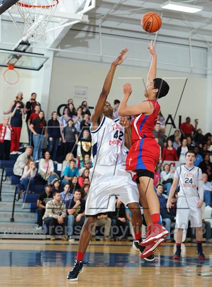 Thumbnail 3 in Faith Christian vs. St. John's Christian Academy photogallery.