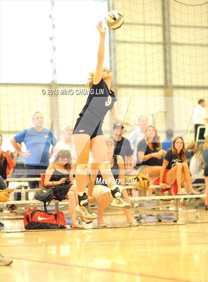Thumbnail 3 in Cathedral Catholic vs. Great Oak (Nike California Challenge Tournament)  photogallery.