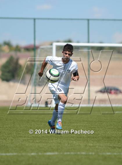 Thumbnail 1 in Las Cruces @ La Cueva photogallery.