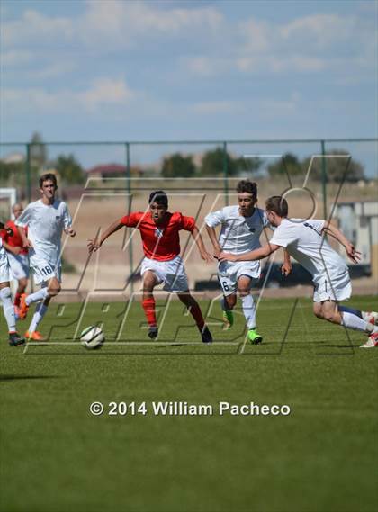 Thumbnail 3 in Las Cruces @ La Cueva photogallery.