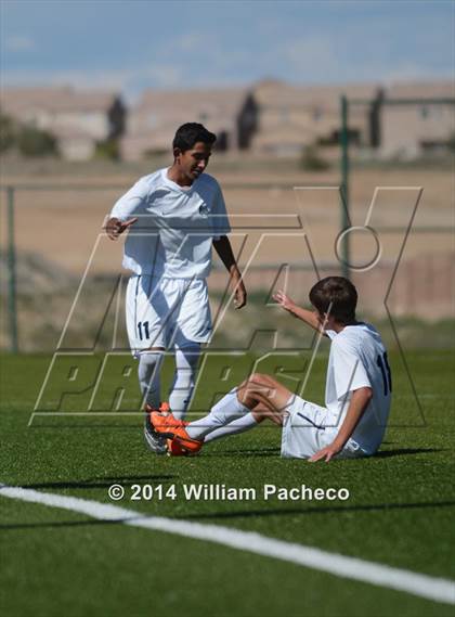 Thumbnail 1 in Las Cruces @ La Cueva photogallery.