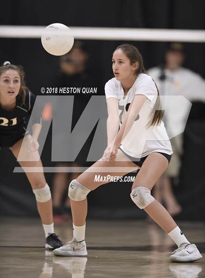 Thumbnail 2 in La Jolla @ Foothill (CIF State D1 Playoff) photogallery.