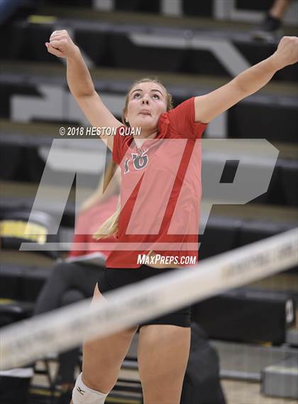 Thumbnail 3 in La Jolla @ Foothill (CIF State D1 Playoff) photogallery.