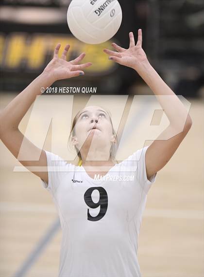 Thumbnail 3 in La Jolla @ Foothill (CIF State D1 Playoff) photogallery.