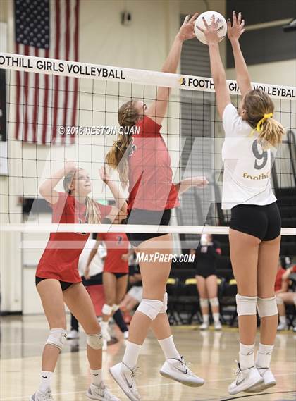 Thumbnail 3 in La Jolla @ Foothill (CIF State D1 Playoff) photogallery.