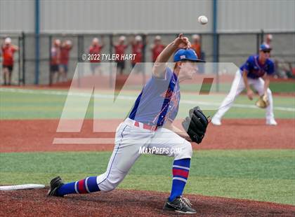 Thumbnail 3 in Centerville vs. Linton-Stockton (IHSAA 2A Semi-State Championship) photogallery.