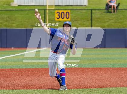 Thumbnail 3 in Centerville vs. Linton-Stockton (IHSAA 2A Semi-State Championship) photogallery.