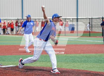 Thumbnail 3 in Centerville vs. Linton-Stockton (IHSAA 2A Semi-State Championship) photogallery.
