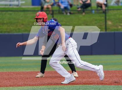 Thumbnail 3 in Centerville vs. Linton-Stockton (IHSAA 2A Semi-State Championship) photogallery.