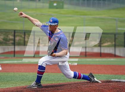 Thumbnail 1 in Centerville vs. Linton-Stockton (IHSAA 2A Semi-State Championship) photogallery.