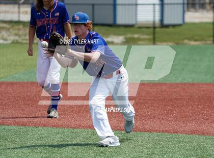 Thumbnail 1 in Centerville vs. Linton-Stockton (IHSAA 2A Semi-State Championship) photogallery.