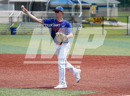 Thumbnail 1 in Centerville vs. Linton-Stockton (IHSAA 2A Semi-State Championship) photogallery.
