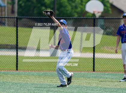 Thumbnail 3 in Centerville vs. Linton-Stockton (IHSAA 2A Semi-State Championship) photogallery.