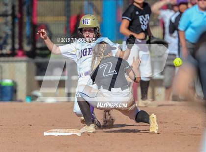 Thumbnail 2 in Mountain View vs. Holy Family (CHSAA 4A Final) photogallery.